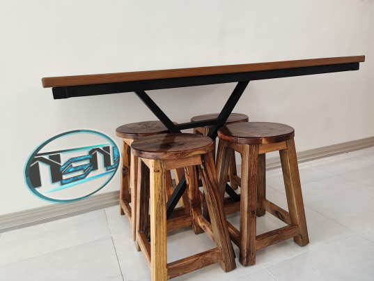 میز غذا خوری چوبی